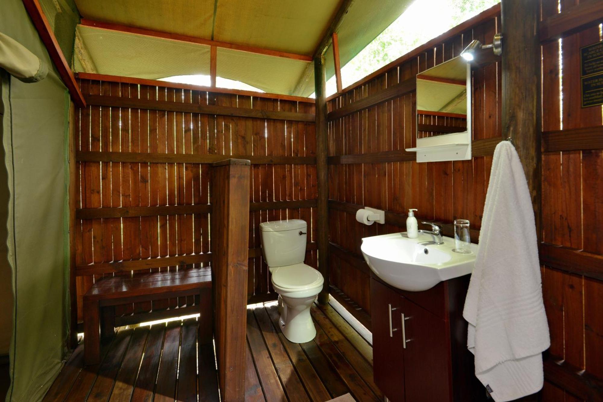 Kruger Safari Lodge Riserva di Caccia Manyeleti Esterno foto
