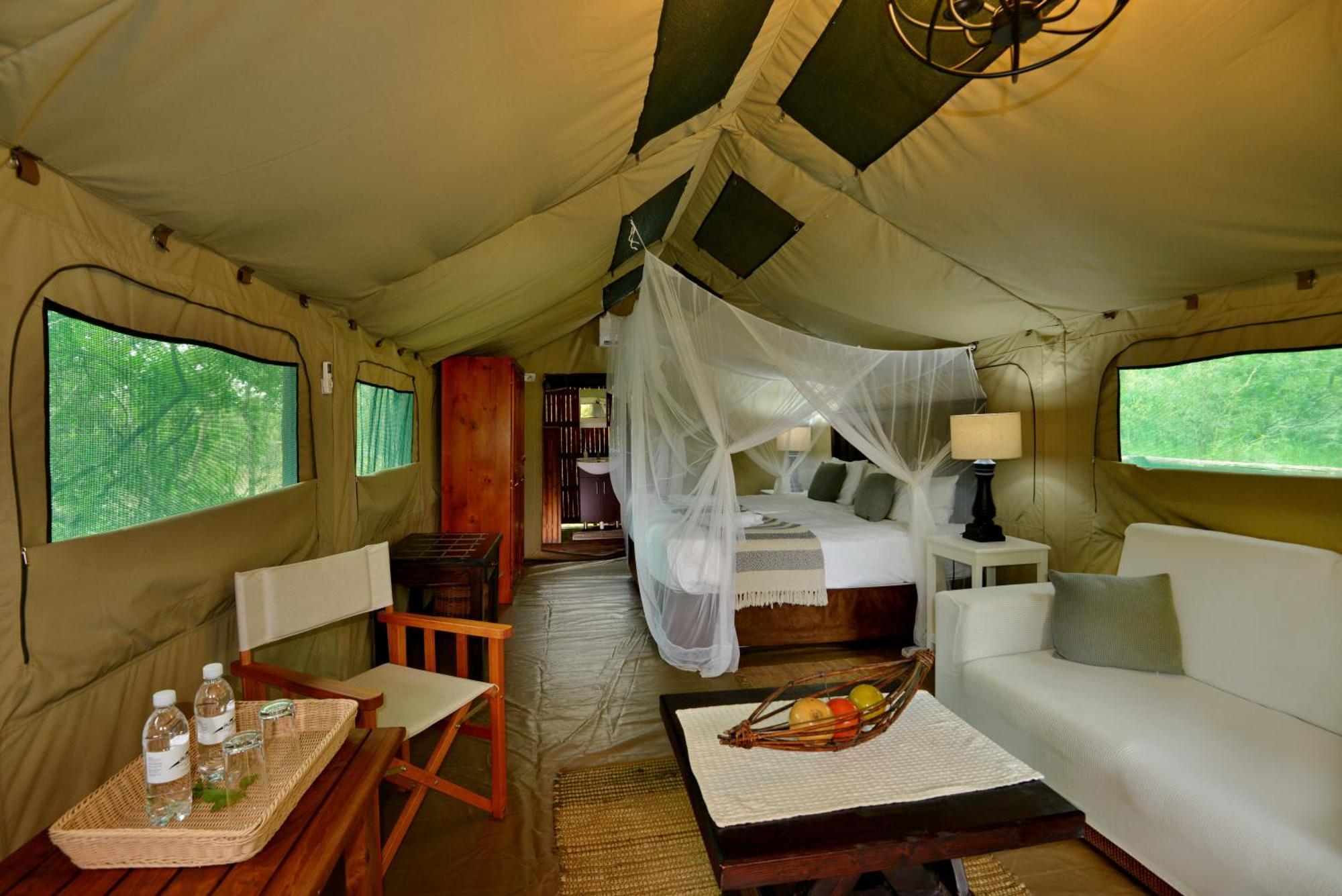 Kruger Safari Lodge Riserva di Caccia Manyeleti Esterno foto