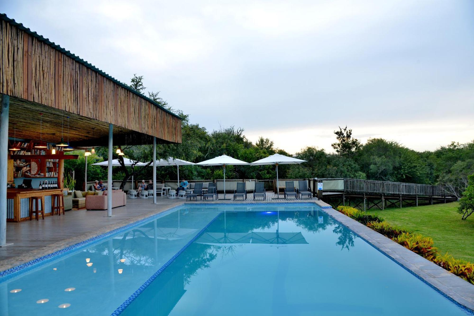 Kruger Safari Lodge Riserva di Caccia Manyeleti Esterno foto